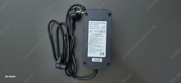 Ladegerät 60V  3Pin – Bild 4